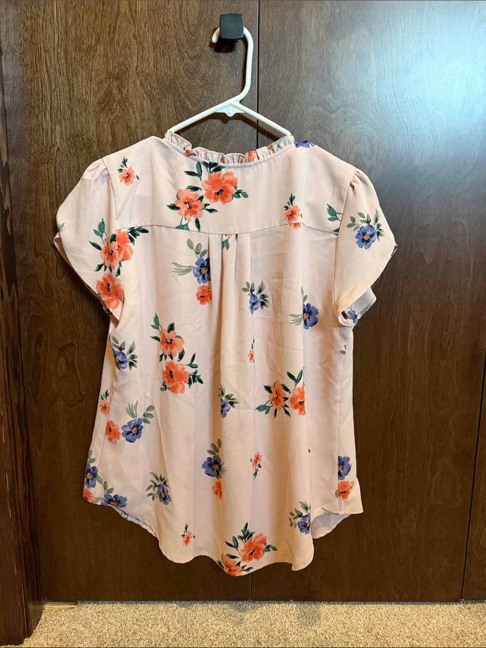 Floral Split-Neck Women’s Top in Blush Pink - Picture 2 of 2